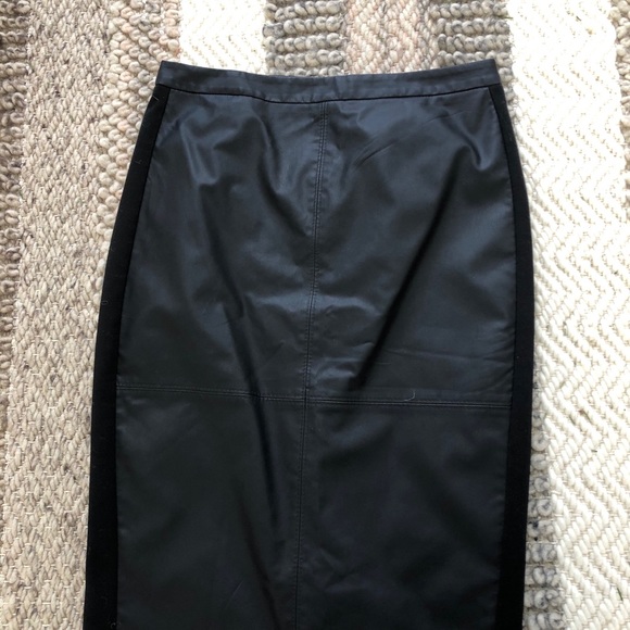 The Limited pencil skirt - Picture 5 of 6
